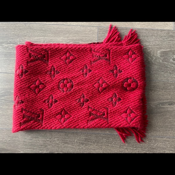 Louis Vuitton Logomania Scarf - Picture 4 of 6